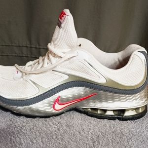 Womens nike reax5 run shoes